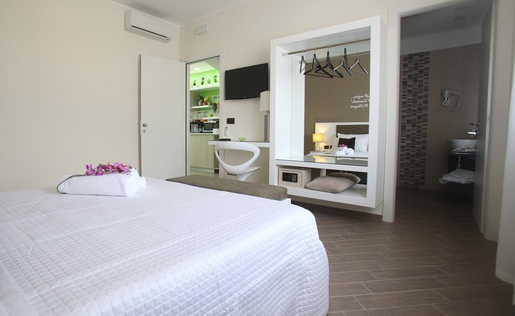 L'Essenza B&B Reggio di Calabria Værelse billede