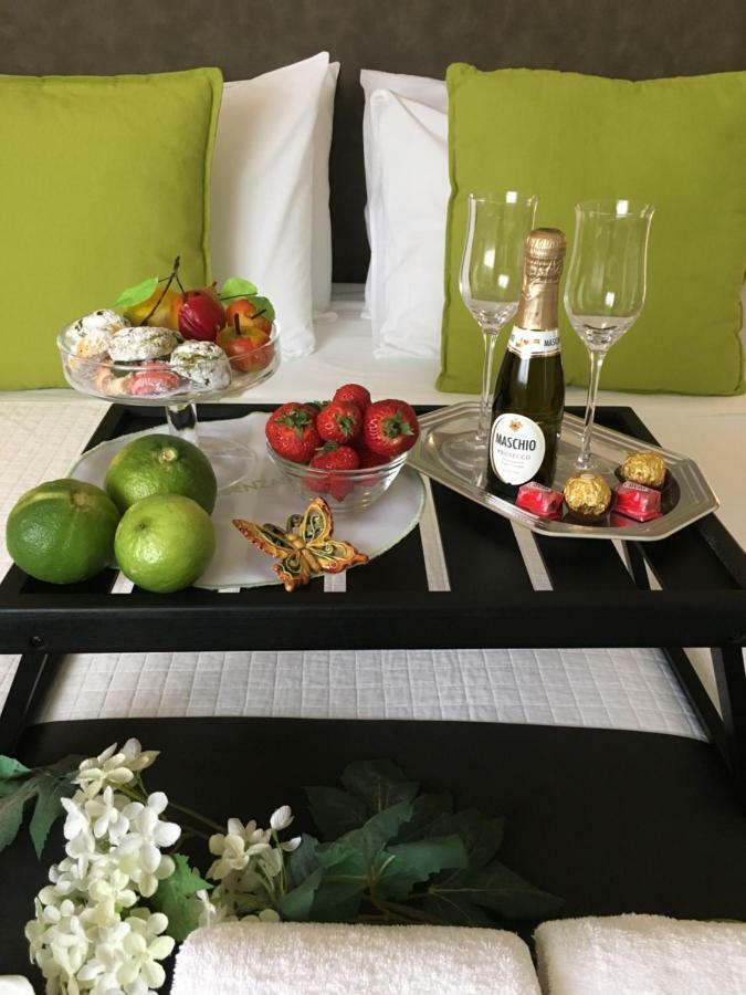 L'Essenza B&B Reggio di Calabria Eksteriør billede