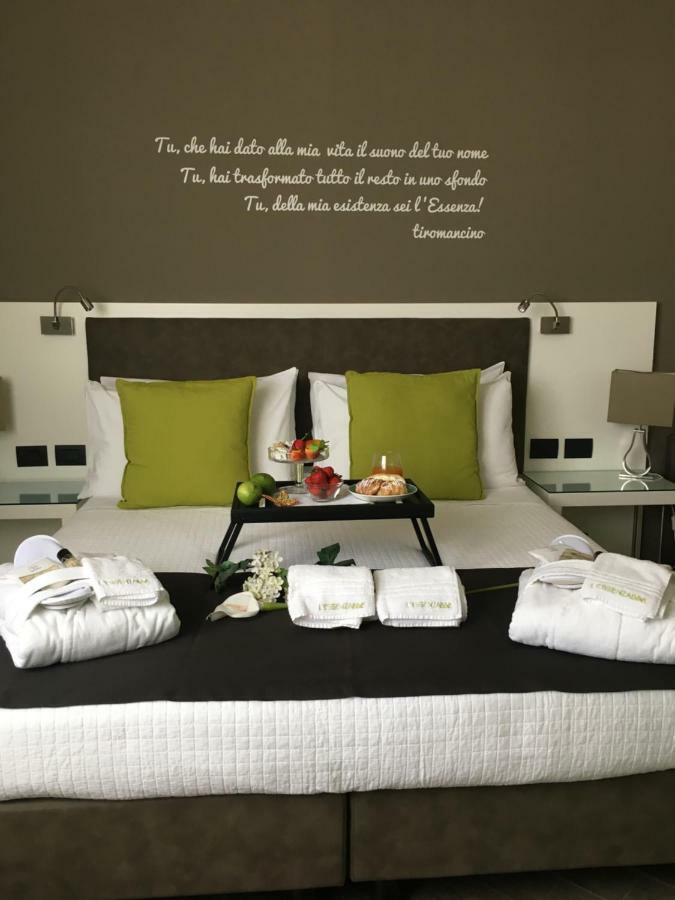 L'Essenza B&B Reggio di Calabria Eksteriør billede
