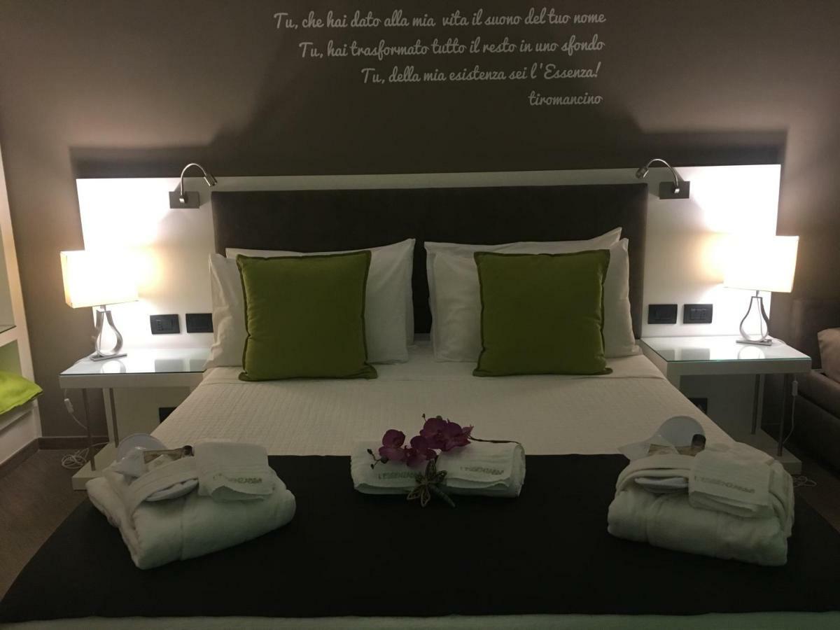 L'Essenza B&B Reggio di Calabria Eksteriør billede