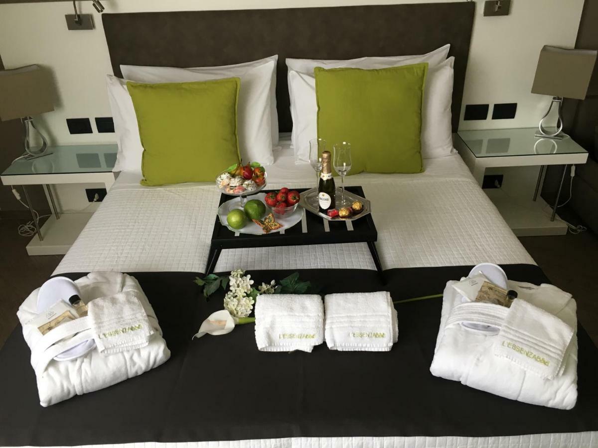 L'Essenza B&B Reggio di Calabria Eksteriør billede