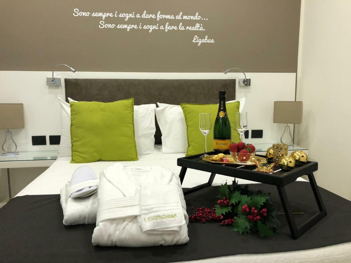 L'Essenza B&B Reggio di Calabria Eksteriør billede